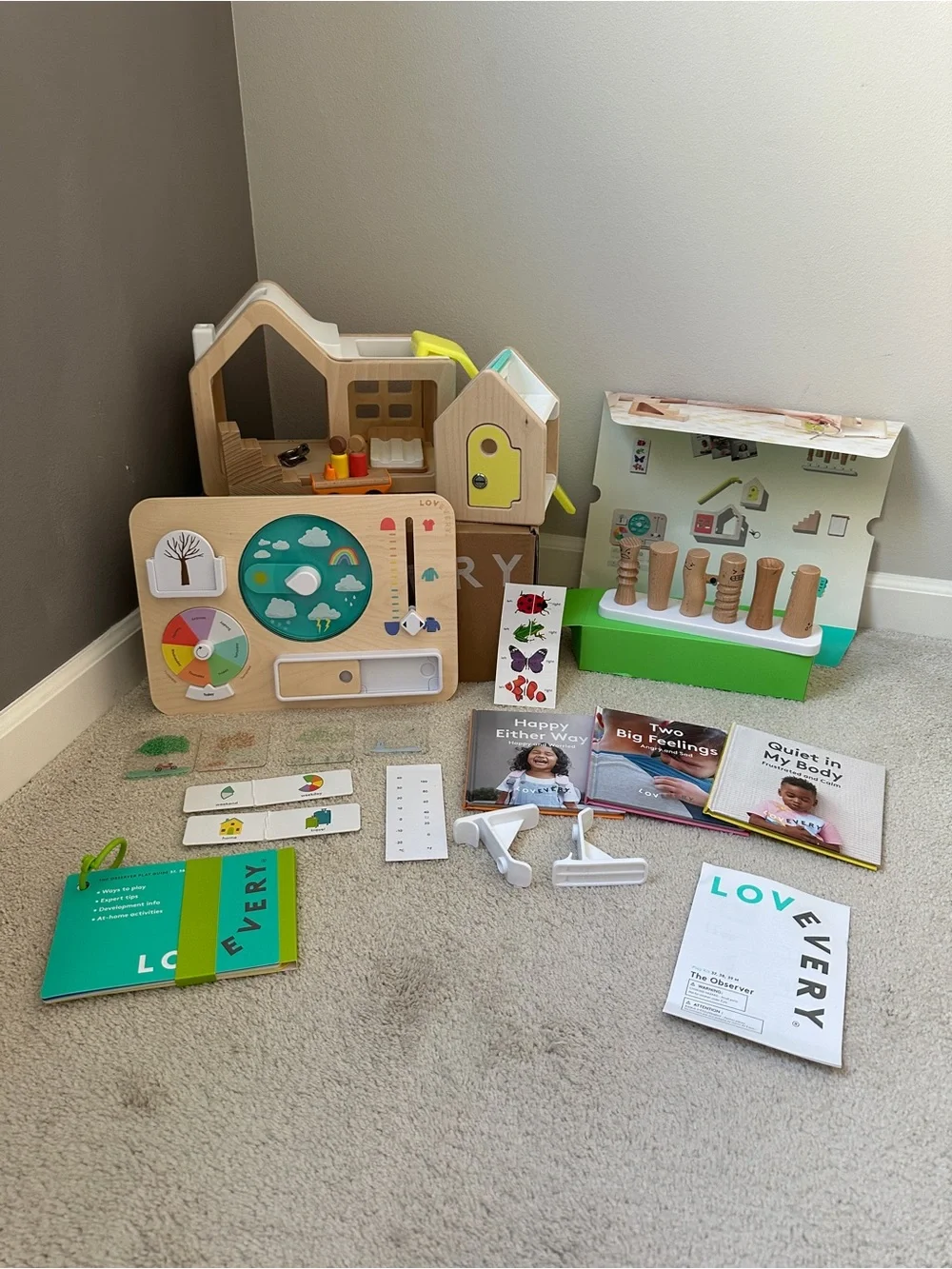 Lovevery The Observer Play Kit Wooden Activity Playset Months 37-39